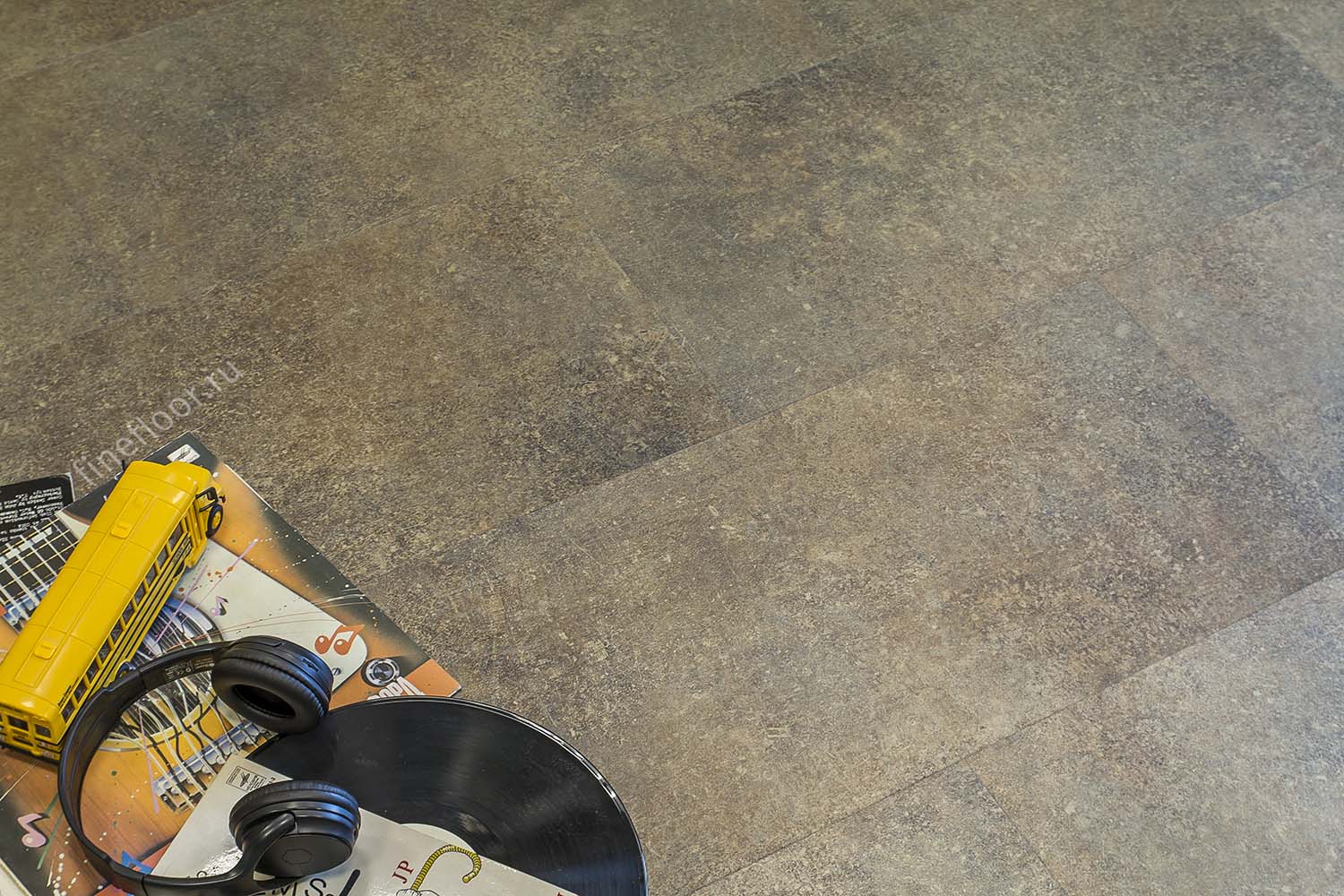 Кварцвиниловая плитка FineFloor замковая Stone Шато Де Фуа FF-1558 655×324×4,5 фото в интерьере Кварцвиниловая плитка FineFloor замковая Stone Шато Де Фуа FF-1558 655×324×4,5 фото в интерьере